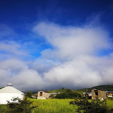 Shangri-La Dala Pasture Hotel 더친현 외부 사진